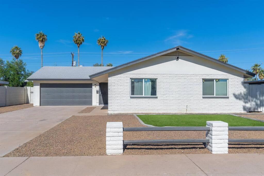 Cozy-Perfect Location-Private Pool-Heat Optional- Spring Training-Gcu Βίλα Φοίνιξ Εξωτερικό φωτογραφία